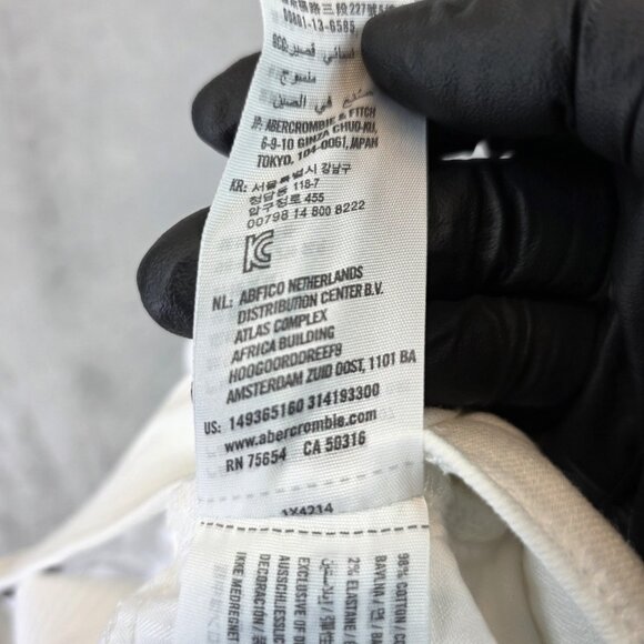 Abercrombie & Fitch Shorts Womens 29 White Denim Distressed Frayed Hem Cuffed - Picture 12 of 12